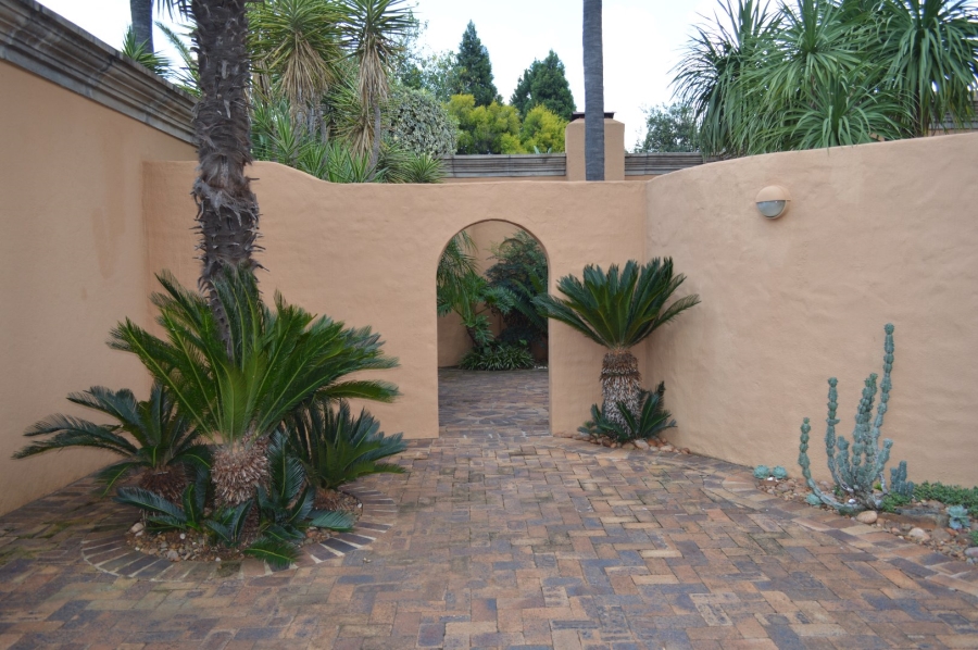 4 Bedroom Property for Sale in Wilkoppies North West